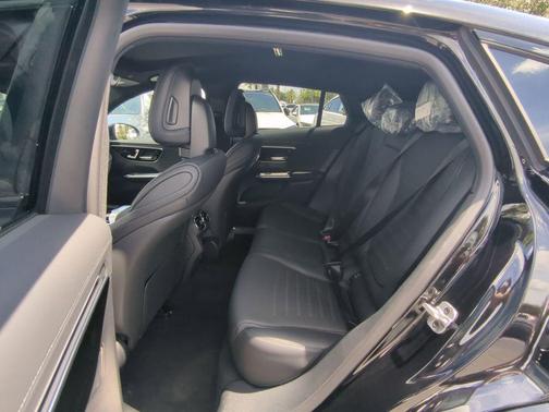 2026 Mercedes-Benz GLC 300 Base 4MATIC