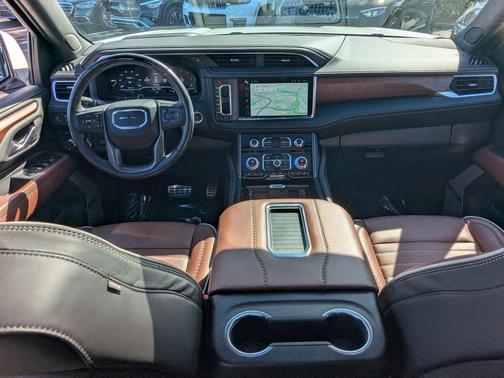 2024 GMC Yukon Denali Ultimate