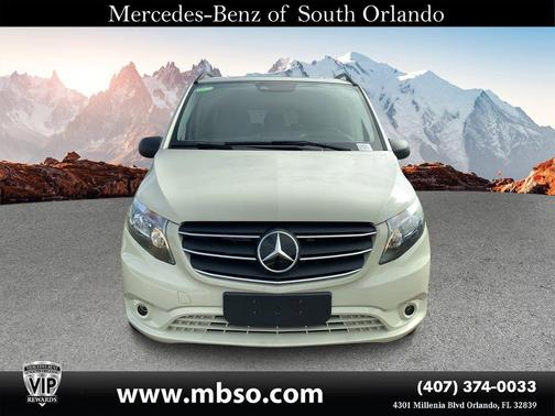 2023 Mercedes-Benz Metris Base