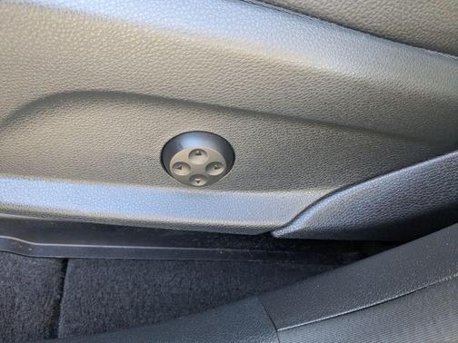 2022 Mercedes-Benz GLC 300 Base