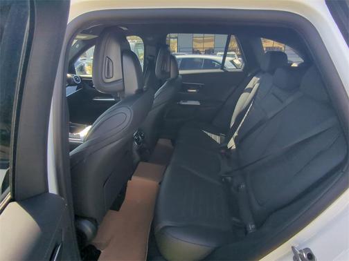 2025 Mercedes-Benz GLC 350e Base 4MATIC