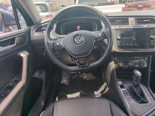 2019 Volkswagen Tiguan 2.0T SEL