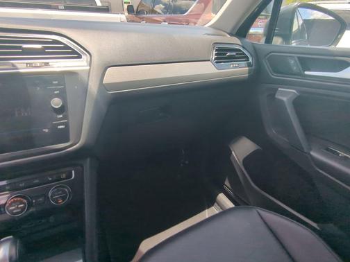2019 Volkswagen Tiguan 2.0T SEL