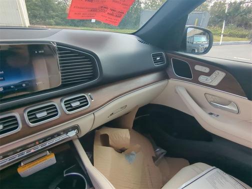 2025 Mercedes-Benz GLE 450e Base 4MATIC