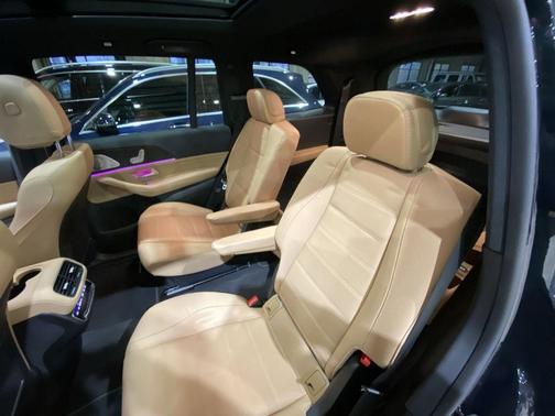 2024 Mercedes-Benz GLS 450 4MATIC