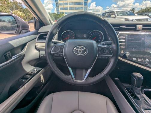 2020 Toyota Camry XSE