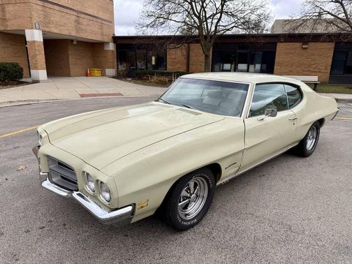1972 Pontiac LeMans 