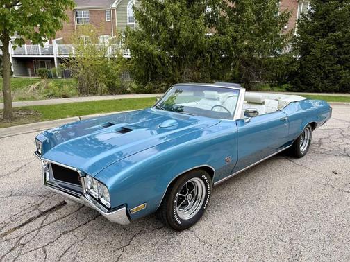 Blue 1970 Buick GS 455 Base