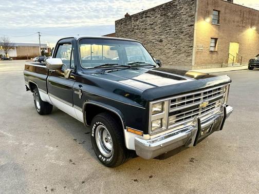 1985 Chevrolet Pickup Truck Base