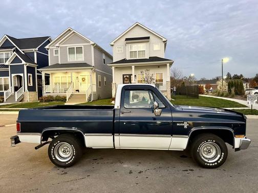 1985 Chevrolet Pickup Truck Base