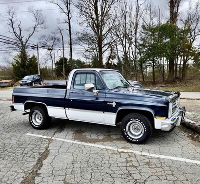 1985 Chevrolet Pickup Truck Base