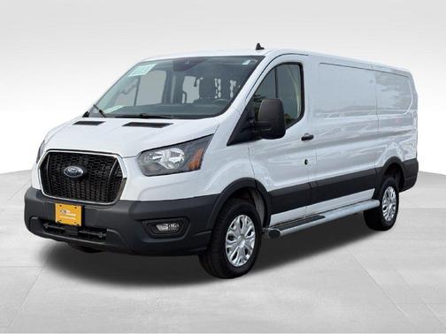 Oxford White 2025 Ford Transit-250 Base