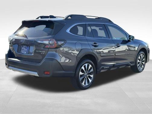2023 Subaru Outback LIMITED XT