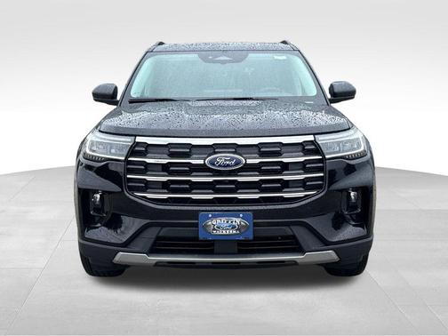 Agate Black Metallic 2026 Ford Explorer Active