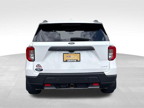 Star White Metallic Tri-Coat 2024 Ford Explorer Timberline