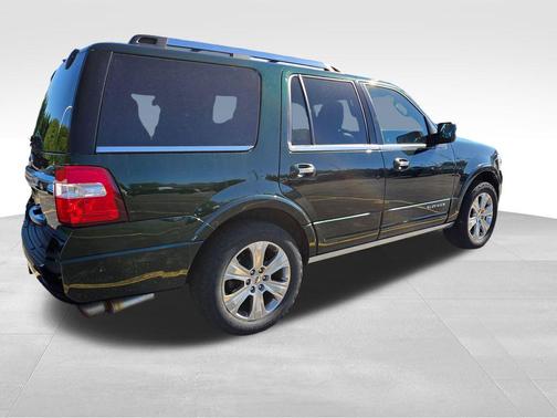 Green Gem Metallic 2016 Ford Expedition Platinum