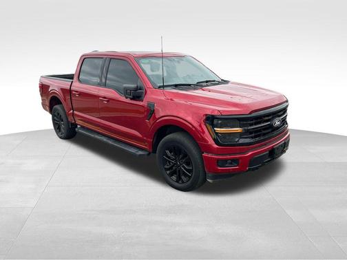 Rapid Red Metallic Tinted Clearcoat 2024 Ford F-150 XLT