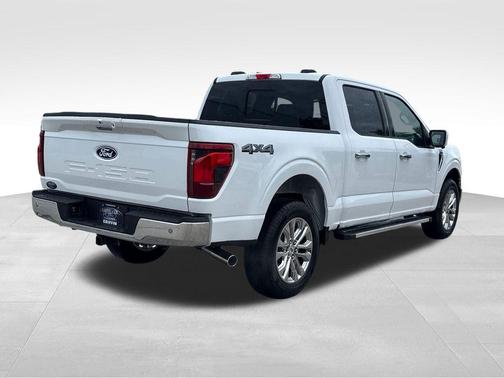 Oxford White 2026 Ford F-150 XLT