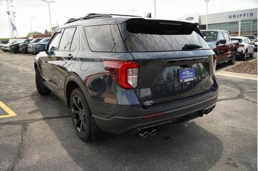 2022 Ford Explorer ST