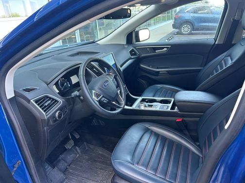 Atlas Blue Metallic 2024 Ford Edge SEL