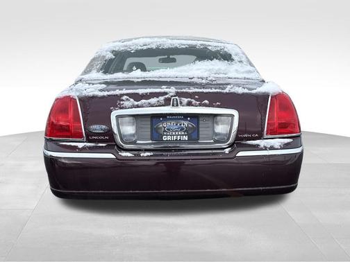 2006 Lincoln Town Car Signature