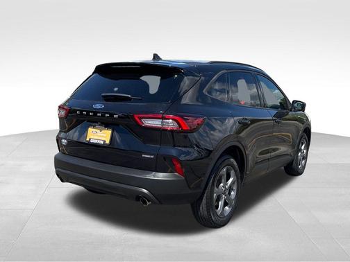 Agate Black Metallic 2025 Ford Escape ST-Line Select