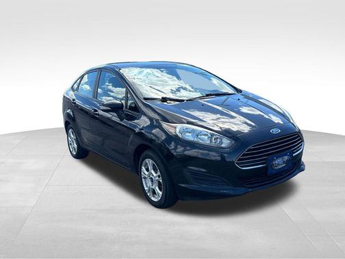 Tuxedo Black 2015 Ford Fiesta SE