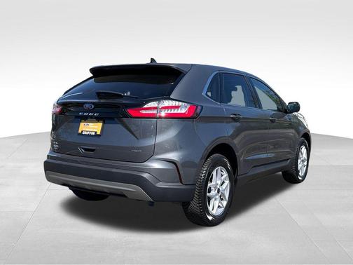 Carbonized Gray Metallic 2024 Ford Edge SEL