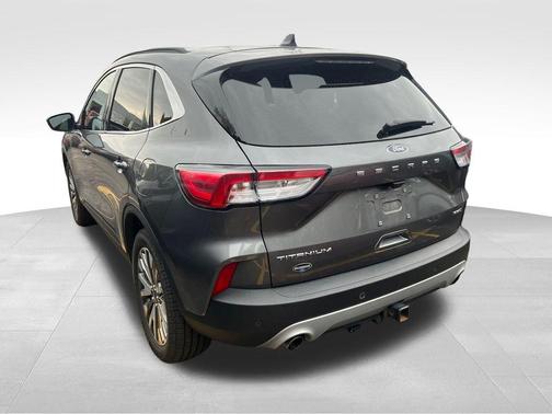 Carbonized Gray Metallic 2022 Ford Escape Titanium