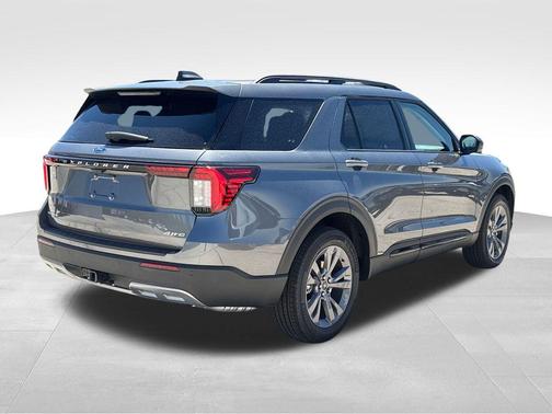 Gray Metallic 2026 Ford Explorer Active