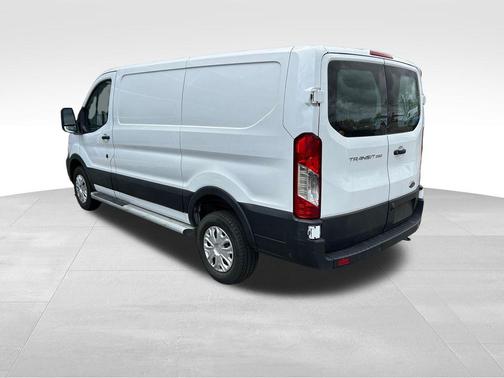 OXFORD WHITE 2024 Ford Transit-250 Base