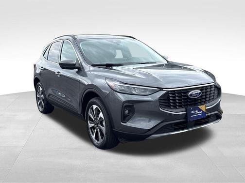 Carbonized Gray Metallic 2025 Ford Escape Platinum