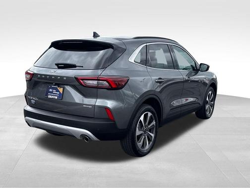 Carbonized Gray Metallic 2025 Ford Escape Platinum