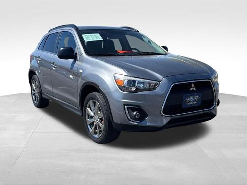 Quick Silver Metallic 2013 Mitsubishi Outlander Sport LE