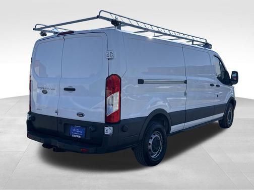 2017 Ford Transit-250 148 WB LOW ROOF CARGO