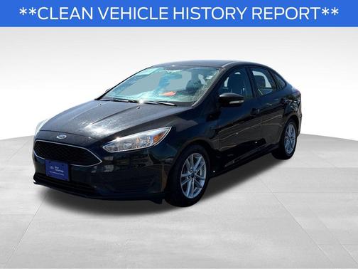 SHADOW BLACK 2017 Ford Focus SE