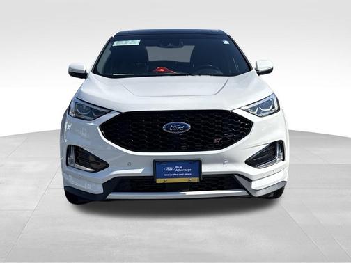 2022 Ford Edge ST