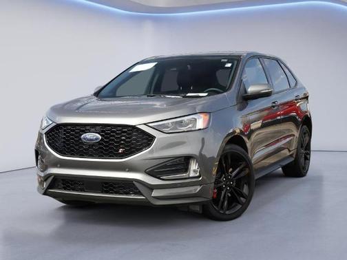 2022 Ford Edge ST