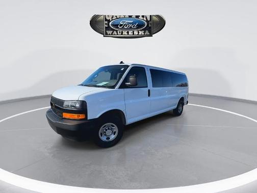 2022 Chevrolet Express 3500 LS
