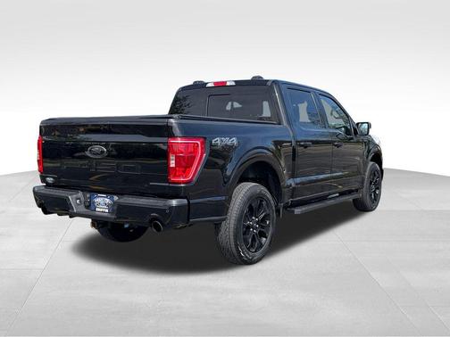 Agate Black Metallic 2023 Ford F-150 XLT