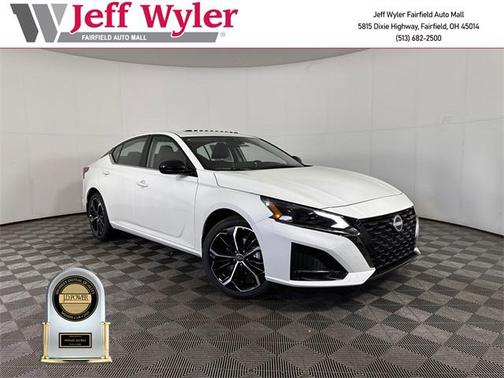 2025 Nissan Altima SR AWD