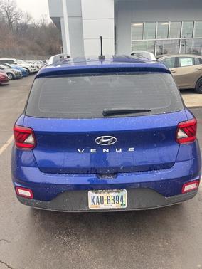 2023 Hyundai VENUE SEL