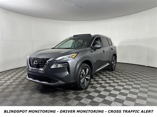 2022 Nissan Rogue SL