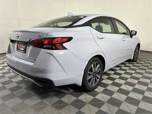 2023 Nissan Versa 1.6 SV