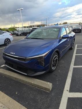 2025 Kia K4 EX