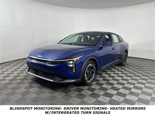 2025 Kia K4 EX