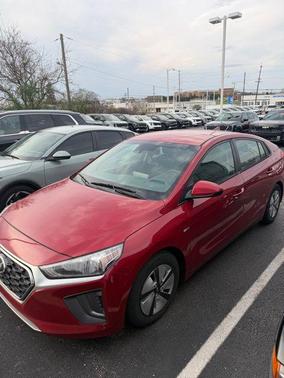 2020 Hyundai IONIQ Hybrid Blue