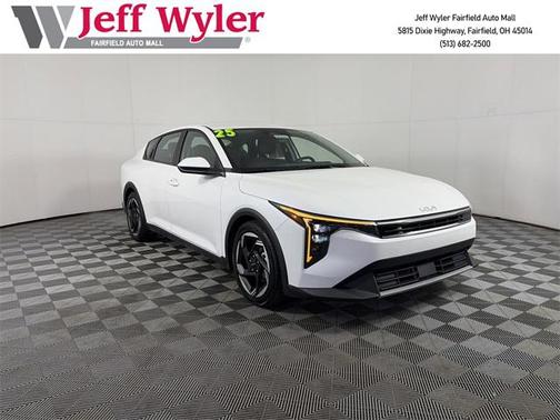 2025 Kia K4 EX
