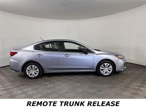 2019 Subaru Impreza 2.0i