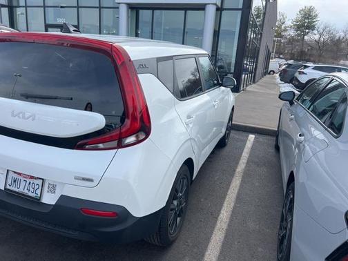 2022 Kia Soul EX